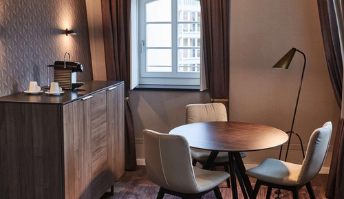 Suite