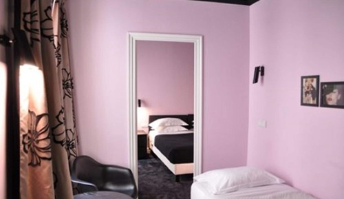 Suite junior (with 1 Double Bed and 1 single)