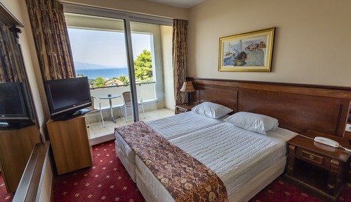 Habitación con 1 cama doble o 2 individuales, vistas al mar