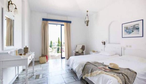 Habitación cuádruple, vistas al jardín