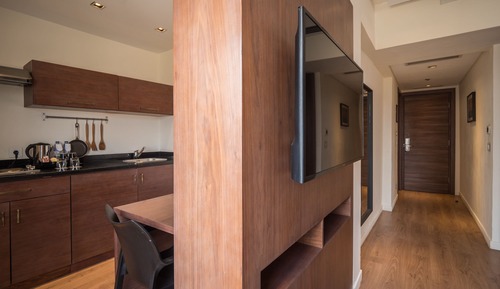 Estudio Deluxe, cocina básica