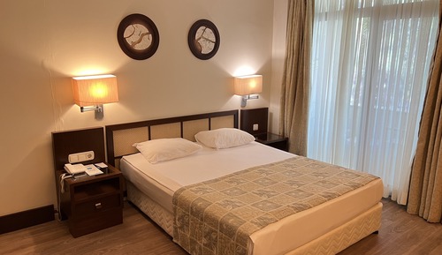 Habitación Club, vistas al jardín, en la zona del jardín