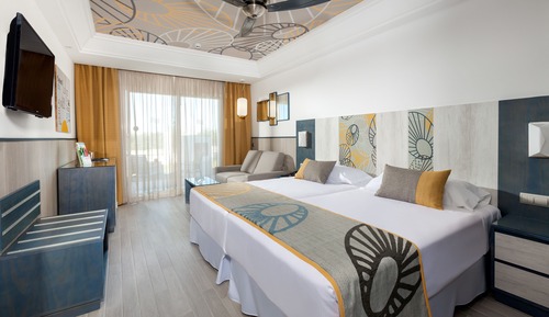 Habitación estándar doble, balcón