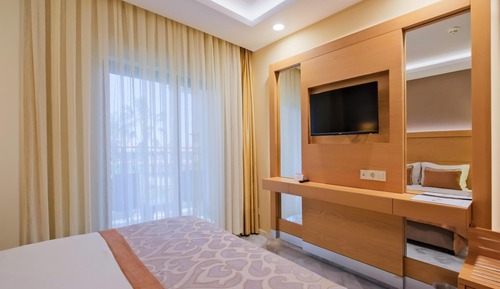 Comfort Club Room