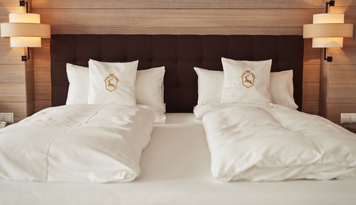 Habitación básica con 1 cama doble o 2 individuales, no fumadores, en la zona del jardín