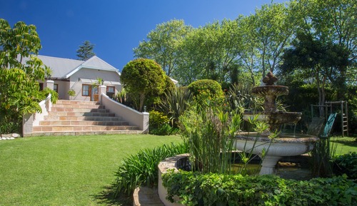 Casa de campo, en la zona del jardín