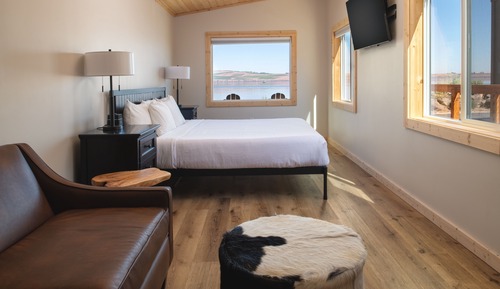 Cabaña Deluxe, 1 cama de matrimonio grande, vistas al río (Studio 1 Bedroom Cabin)