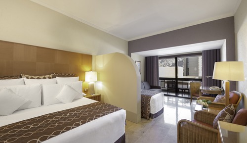 Habitación clásica, 1 cama de matrimonio grande, fumadores, vistas a la ciudad