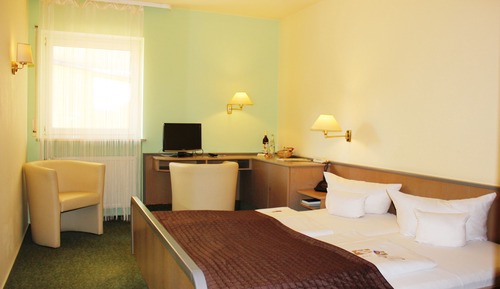 Habitación Confort doble, 1 cama de matrimonio grande