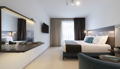 Habitación estándar con 1 cama doble o 2 individuales