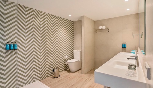 My Favorite Club Suite Ocean View 1 Adult + 3 Children