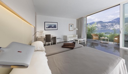 Suite estudio junior, terraza, vistas al lago
