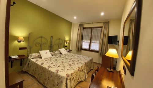 Habitación con 2 camas individuales