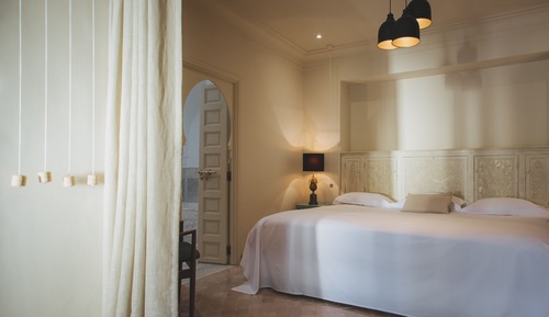 Pool Suite So Chic