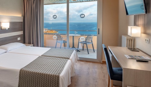 Habitación doble, balcón, vistas al mar (2 adults)