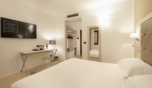 Habitación superior con 1 cama doble o 2 individuales