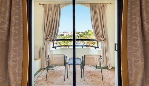 Habitación Deluxe, 2 camas individuales, balcón, vistas al jardín