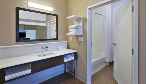 Suite estudio, 1 cama de matrimonio grande con sofá cama