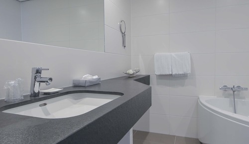 Suite, balcón, vistas al río
