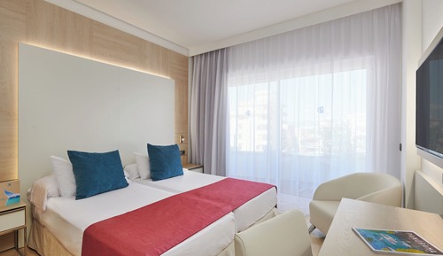 Habitación doble, balcón