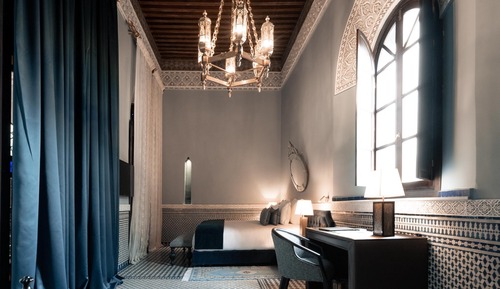 Suite (Ambassador)