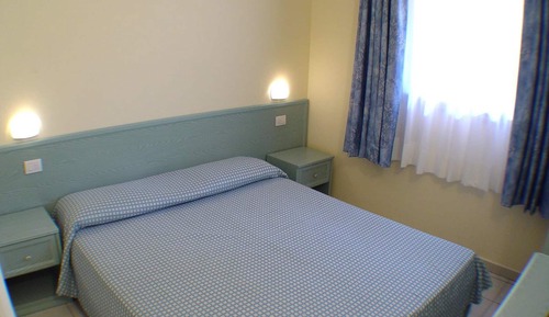 Suite (for six people)