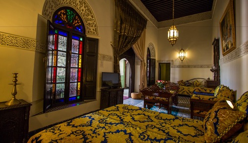 Suite (Serail)