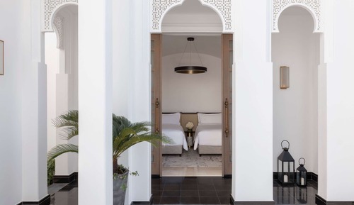 Suite junior, 1 cama doble, vistas a la piscina