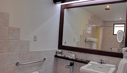 Habitación, 1 cama de matrimonio grande, accesible para personas con discapacidad
