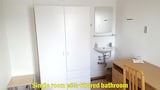 Habitación individual, baño compartido