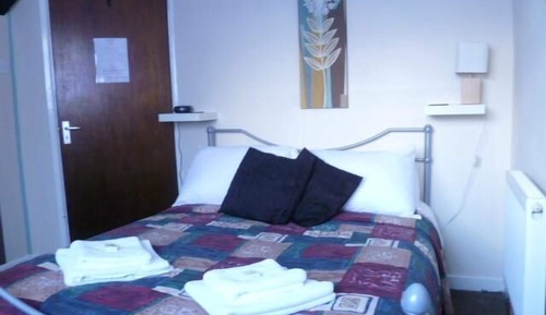 Habitación doble, baño privado