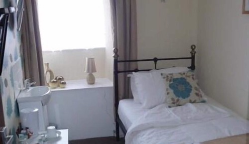 Habitación individual, baño privado