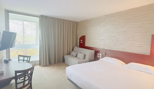 Habitación cuádruple estándar, 1 cama doble con sofá cama