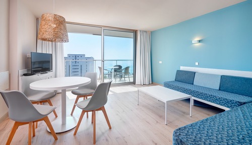 Apartamento superior, vistas al mar