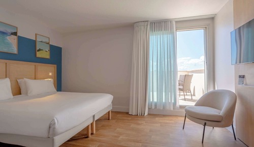 Habitación Confort, 1 cama doble, terraza, vistas al mar