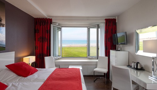 Habitación con 2 camas individuales, vistas al mar