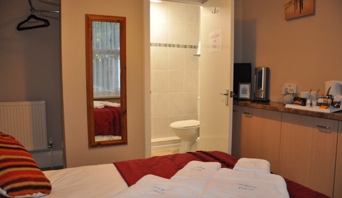 Habitación estándar doble, baño privado (Compact)