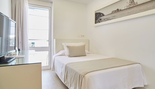 Habitación básica, balcón