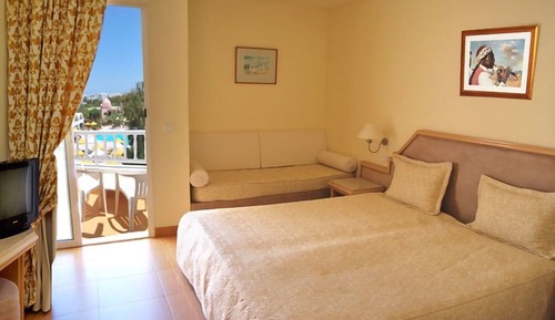 Habitación triple estándar
