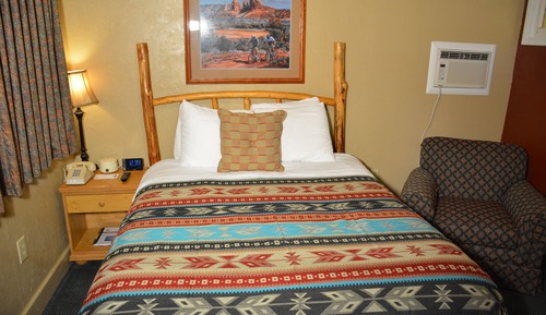 Habitación económica, 1 cama de matrimonio