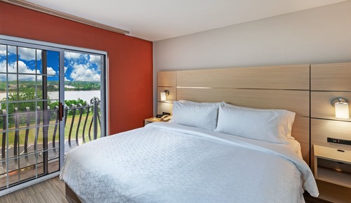 Suite, 1 cama de matrimonio grande, vistas al río