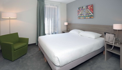 Habitación superior, 1 cama de matrimonio grande, no fumadores (Twin bed on request)