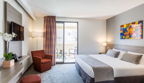 Suite junior, 1 cama de matrimonio grande, no fumadores (Living Room;Twin bed on request)