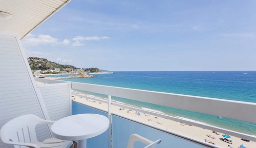 Habitación Triple, vistas al mar (2 adultos y 1 niño)