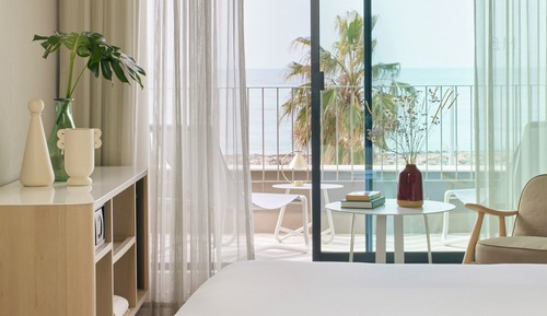 Suite junior, vistas al mar (Xtra ME +)