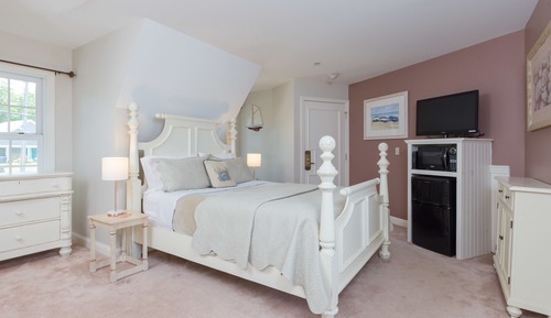 Habitación Deluxe, 1 cama de matrimonio grande, frigorífico y microondas, vistas al río
