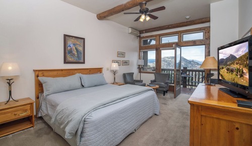 Habitación básica, 1 cama de matrimonio grande, no fumadores, vistas a la montaña