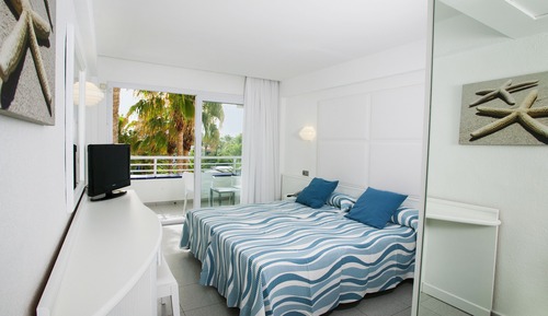 Habitación doble, 2 camas individuales, vistas parciales al mar