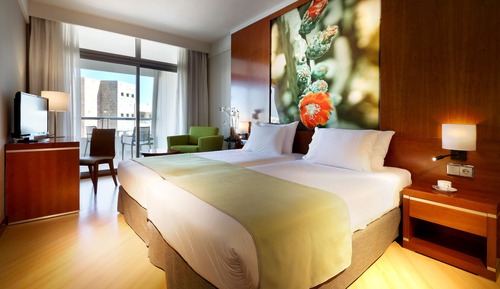 Suite junior, balcón (Vista Mar Premium - 2 Adults 1 Child)