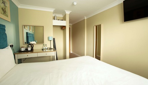Habitación estándar, 1 cama de matrimonio grande, no fumadores (Cozy Room)